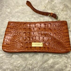 Brahmin Daisy Wristlet Clutch Melbourne Croc Embossed Leather
